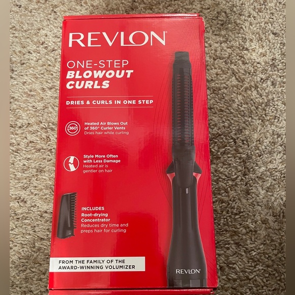 Revlon One-Step Blowout Curls - Picture 7 of 16
